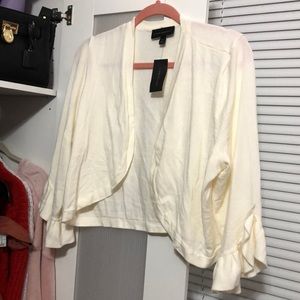 Cropped Sweater With Ruffled Sleeves